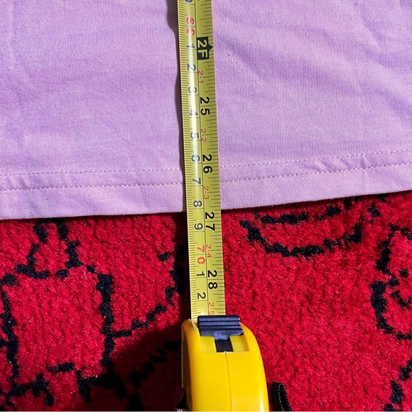 Guess Tshirt with sequins - Picture 2 of 6